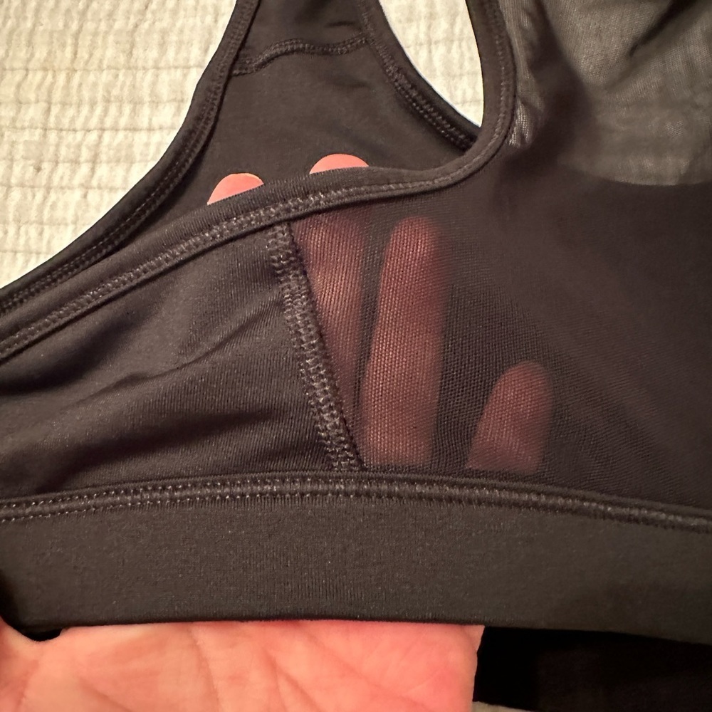 Puma Medium Impact Sports Bra - NWT - Size 1x - Picture 5 of 10